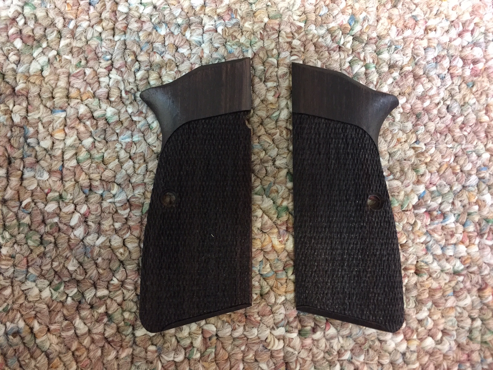 Browning Hi Power Rosewood Grips